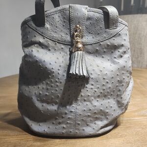 Chic Gray Textured Shoulder Bag